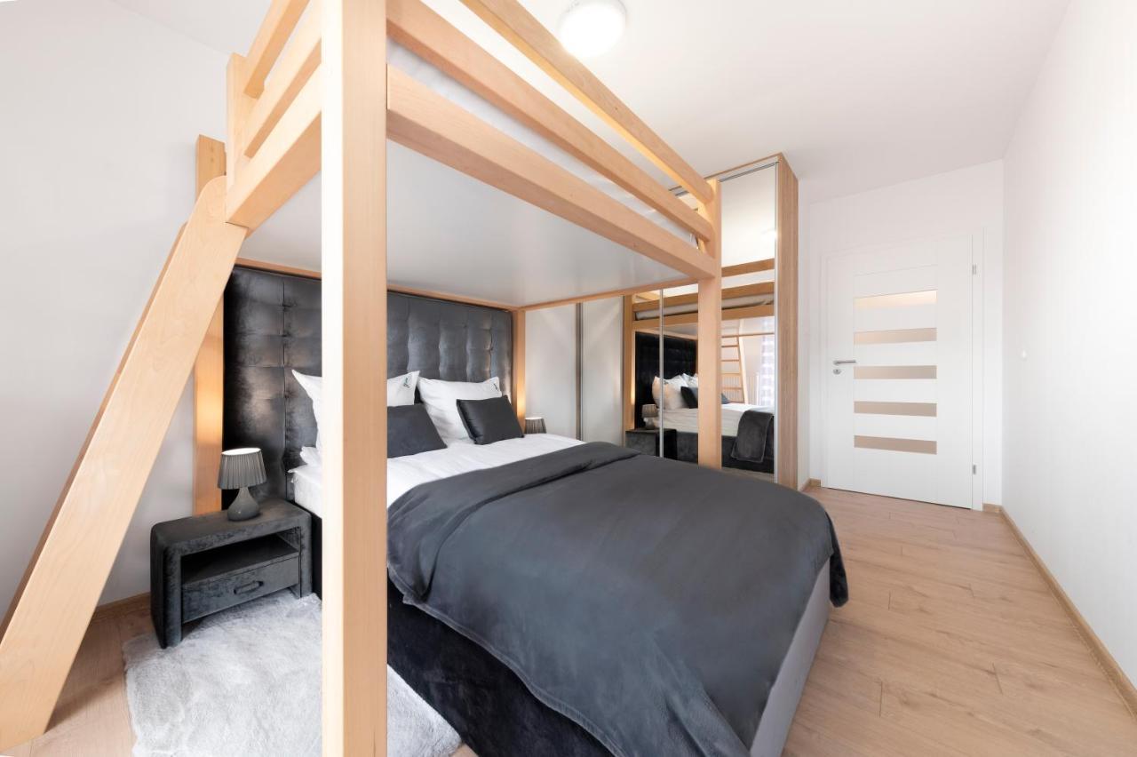 Apartament Polanki Park โควอบเซก ภายนอก รูปภาพ